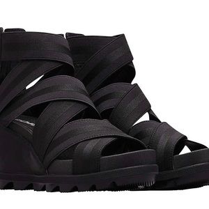 SOREL JOANIE II BLACK STRAPPY WEDGE SANDAL. NIB, SIZE 10.5